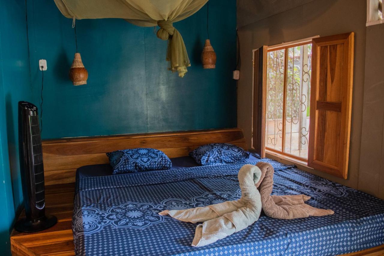 Roots Family Hostel Puerto Viejo de Talamanca Εξωτερικό φωτογραφία
